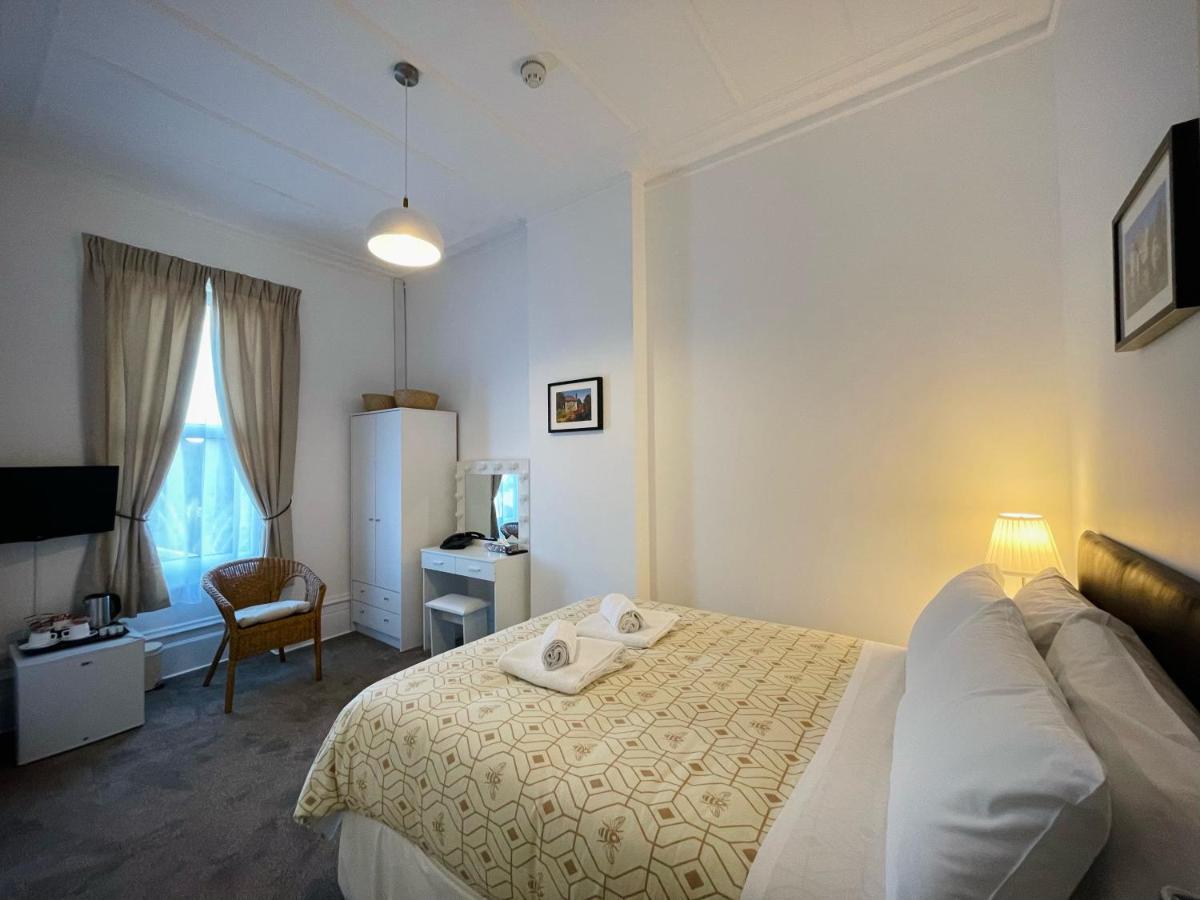 The Gateway 3* Londres